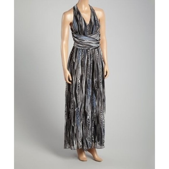 Areve Dress - Picture 1 of 12